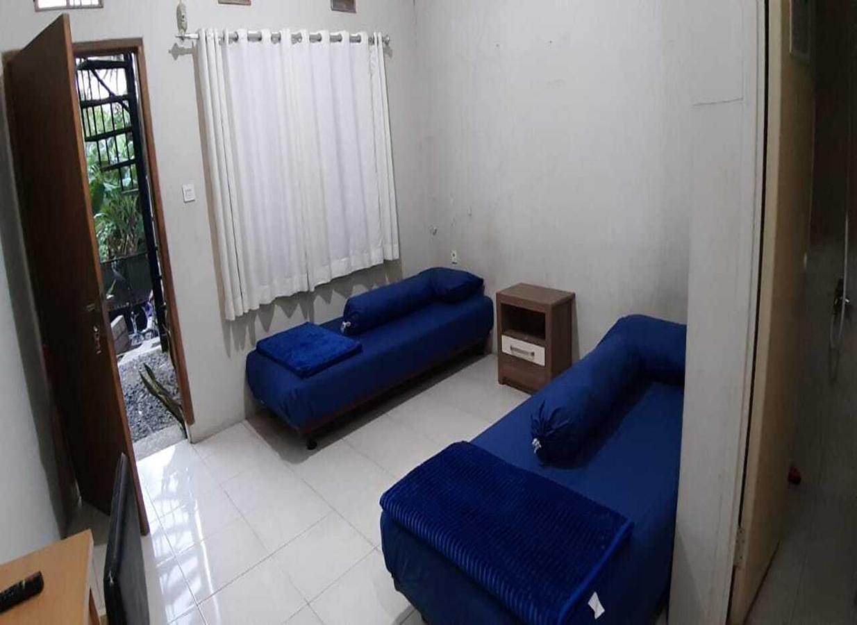 Nabila Syar'I Guest House Padalarang Экстерьер фото